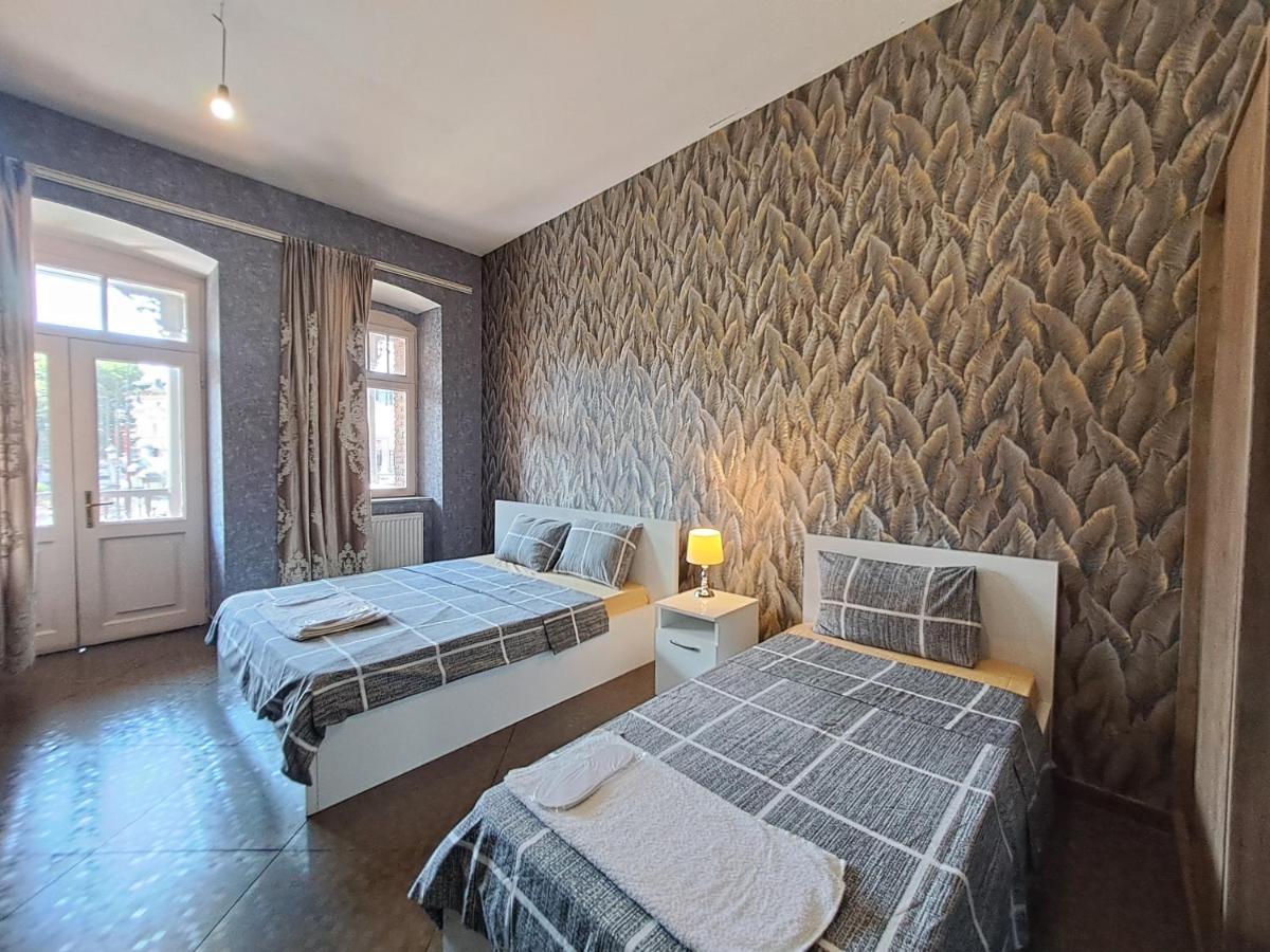 Hotel 6 Old Tbilisi ภายนอก รูปภาพ